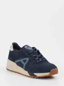 – Retro-Sneaker aus Velours und Mesh*Allrounder