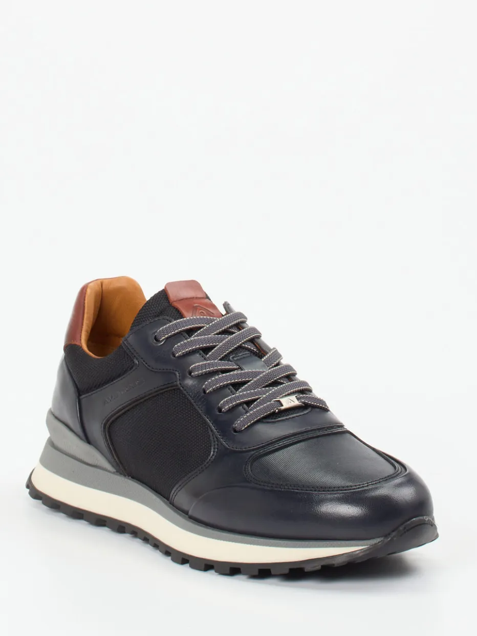 – Retro-Sneaker aus Kalbleder und Mesh dunkelblau*Ambitious Online