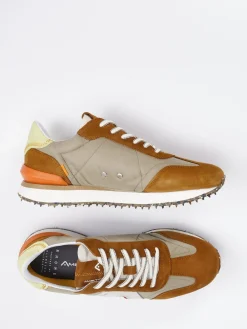 – Retro-Sneaker aus Veloursleder cognac*Ambitious Outlet