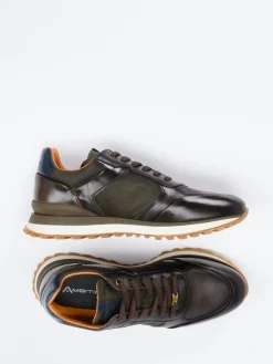 – Sneaker aus Kalbleder und Mesh*Ambitious Best