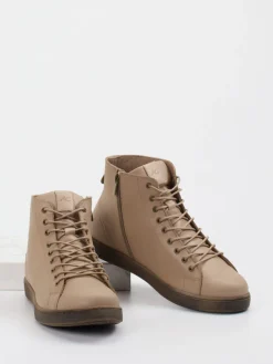 – Schnürboots aus Kalbleder*Andrea Conti Discount