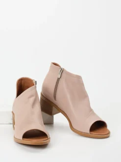 – Stiefelette aus Kalbleder Rosé*Andrea Conti Hot