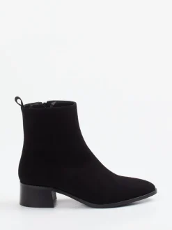 – Ankle Boots aus Veloursleder*Andrea Puccini