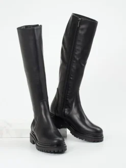 – Kniehohe Boots aus Kalbleder*Andrea Puccini Best