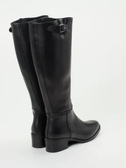 – Kniehohe Stiefel aus Kalbleder*Andrea Puccini Sale