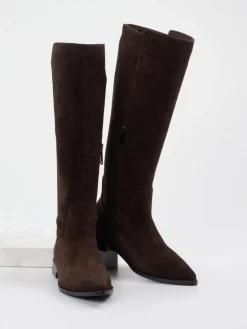 – Kniehohe Stiefel aus Veloursleder*Andrea Puccini