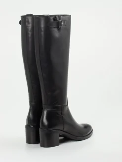 – Kniehohe Stiefel aus Kalbleder*Andrea Puccini Sale