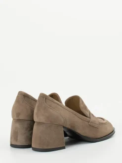 – Loafer aus Veloursleder in Taupe*Andrea Puccini Clearance