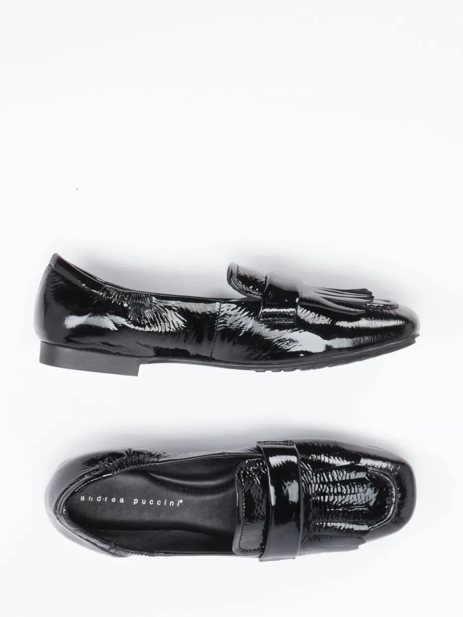 – Loafer aus Lackleder*Andrea Puccini New