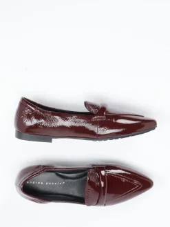 – Loafer aus Lackleder in Bordeaux*Andrea Puccini New