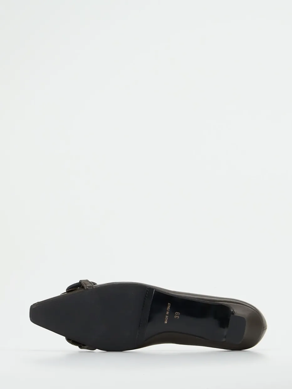 – Pumps aus Lammleder in Schlammgrau*Andrea Puccini Online