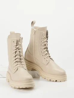 – Schnürboots aus Kalbleder*Andrea Puccini Hot