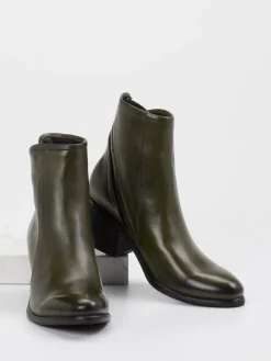 Damen Andrea Puccini – Stiefelette aus Kalbleder in Oliv