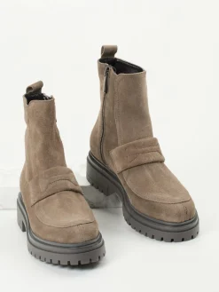 Damen Andrea Puccini – Stiefeletten aus Veloursleder Taupe