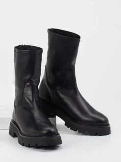 – Stiefeletten aus Lammleder*Andrea Puccini Best