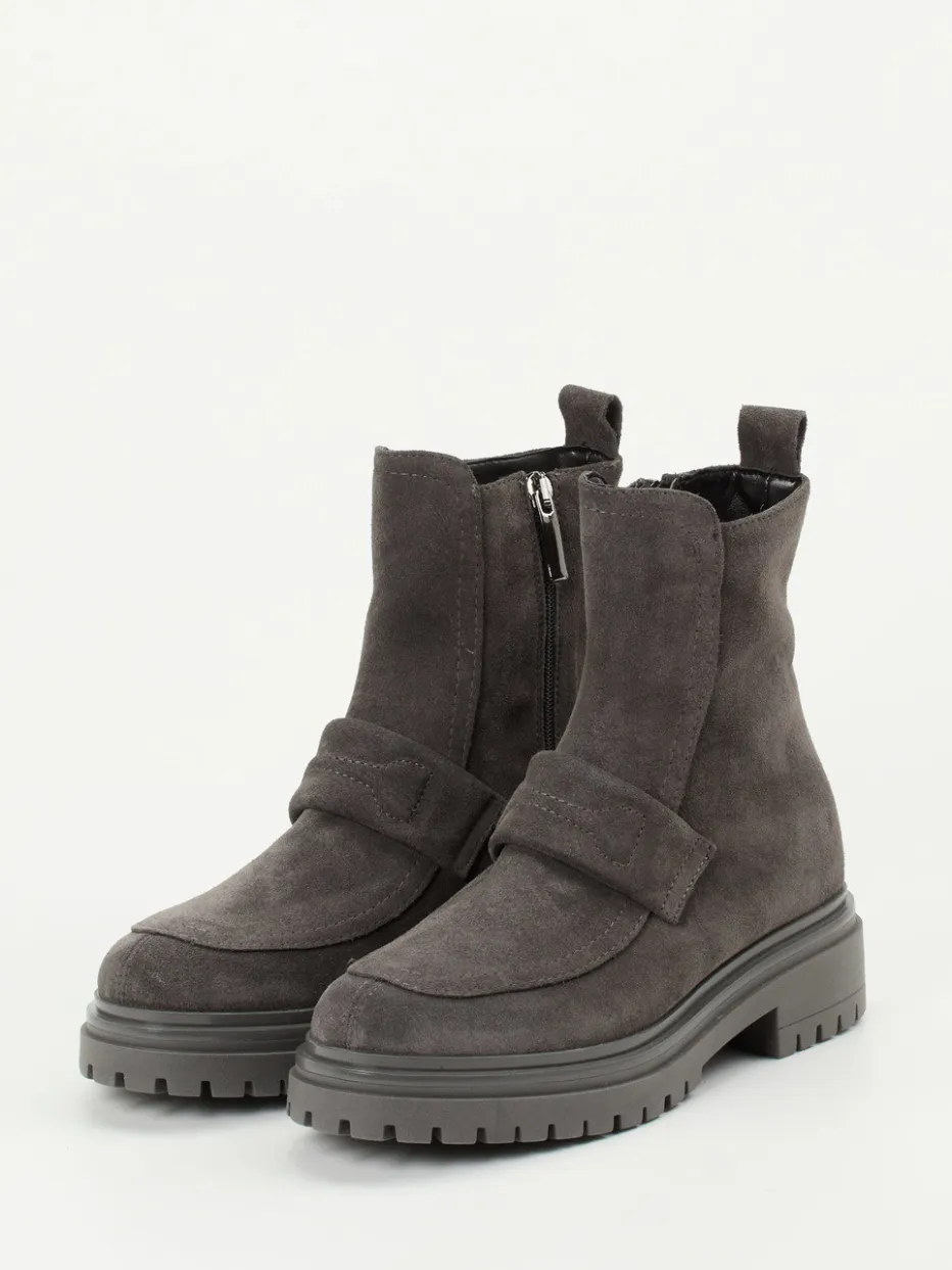 – Stiefelette aus Veloursleder*Andrea Puccini