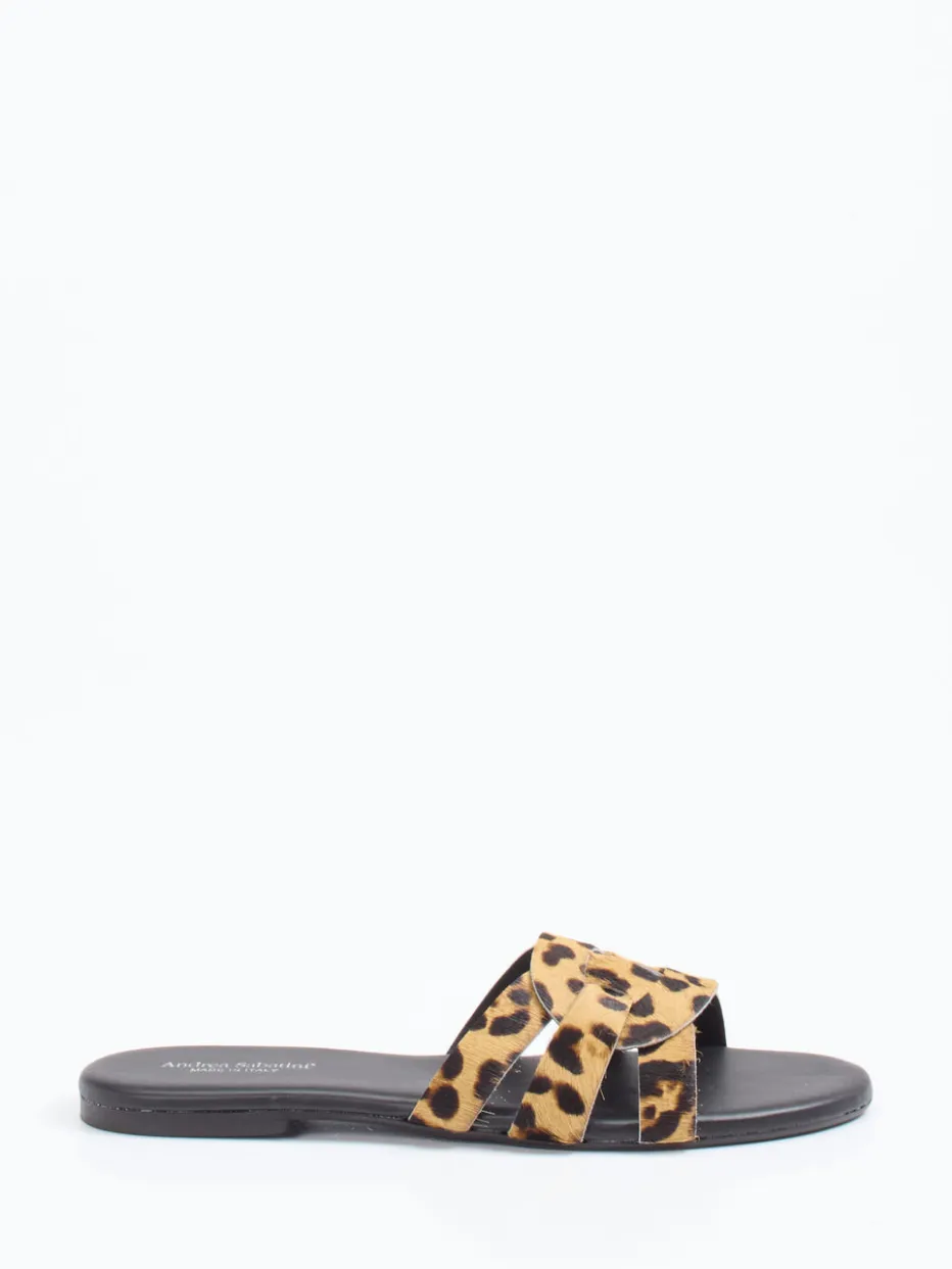 Damen Andrea Sabatini – Pantolette aus Fell mit Leoprint