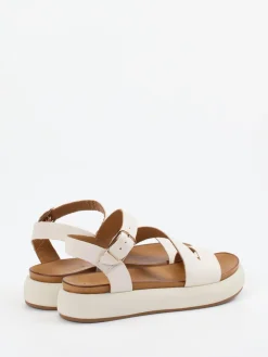 – Plateausandale aus Kalbleder creme*Andrea Sabatini