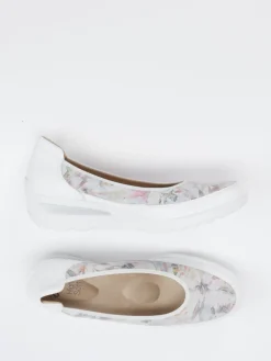 – Komfort-Ballerinas aus Leder Weiß floral*Ara Online