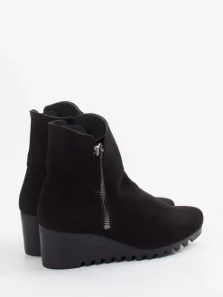 Damen Arche – Keilabsatz-Stiefelette aus Nubukleder