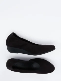 – Keilpumps aus Nubukleder*Arche Clearance