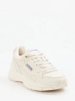 Damen Autry – Sneaker aus Kalbleder und Mesh creme