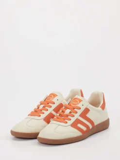 – Retro-Sneaker aus Kalbleder cremeweiß*Back 70 Online