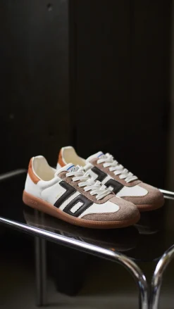 – Retro-Sneaker aus Lammleder in Offwhite*Back 70 Discount