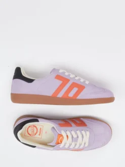 – Retro-Sneaker aus Veloursleder Flieder*Back 70 New