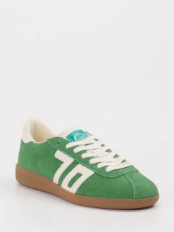 – Retro-Sneaker aus Veloursleder*Back 70