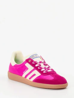 – Retro-Sneaker aus Veloursleder und Textil*Back 70 New