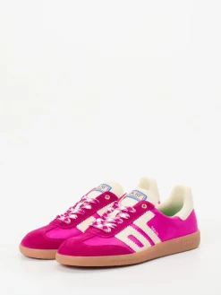 – Retro-Sneaker aus Veloursleder und Textil*Back 70 New