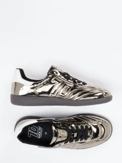 – Sneaker aus Lackleder in Metallic-Bronze*Back 70 Discount
