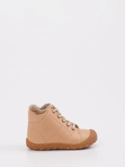 – Lauflernschuhe aus Kalbleder in Hellbeige*Bisgaard Best
