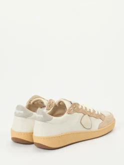 – Sneaker aus Kalbleder und Veloursleder*Blauer Sale