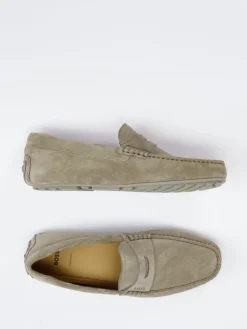 Herren Boss – Penny Loafer aus Veloursleder in Taupe