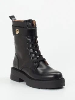 – Schnürboots aus glänzendem Leder*Boss New