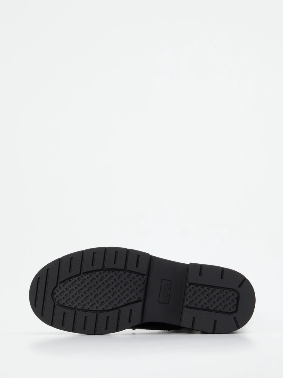 – Schnürboots aus glänzendem Leder*Boss New