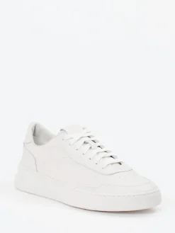 – Sneaker aus Kalbleder in Offwhite*Boss