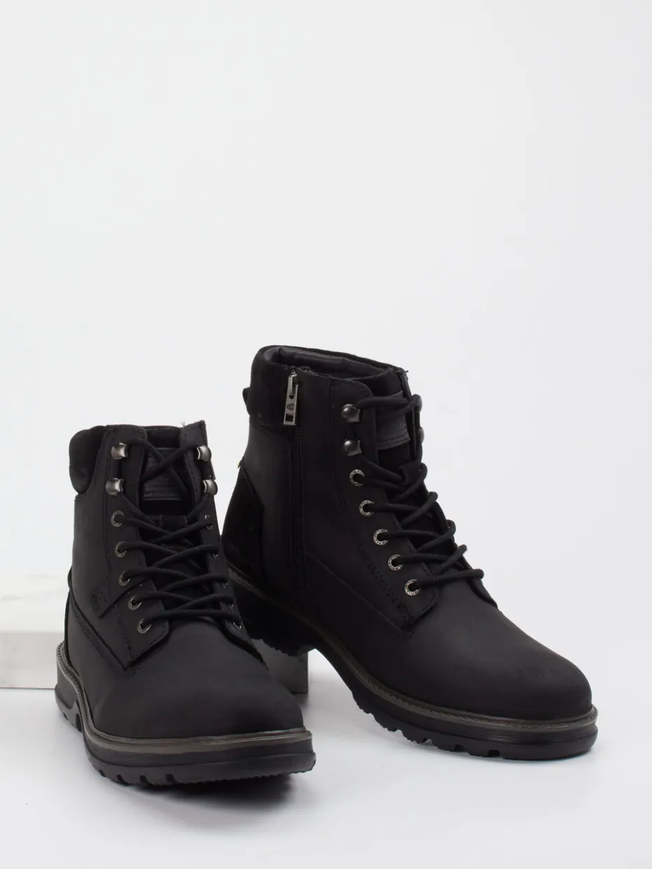 – Schnürboots aus Fettleder*Camel Active Sale