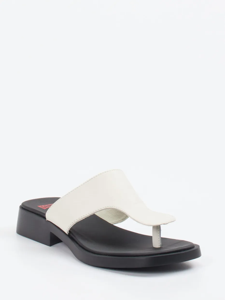 Damen Camper – Zehentrenner-Sandalen aus Kalbleder creme