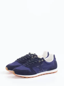 – Sneaker aus Veloursleder und Nylon*Candice Cooper New