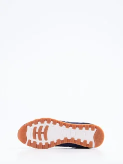 – Sneaker aus Veloursleder und Nylon*Candice Cooper New