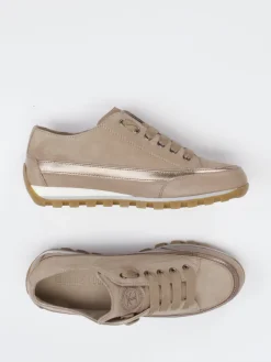 – Sneaker aus Leder-Velours-Mix beige*Candice Cooper