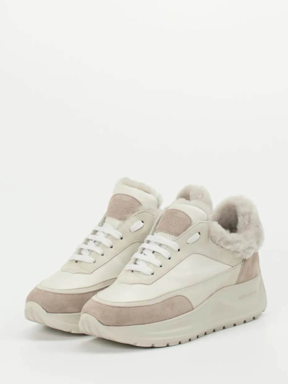 – Sneaker aus Kalbleder mit Fellfutter*Candice Cooper New