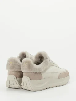 – Sneaker aus Kalbleder mit Fellfutter*Candice Cooper New