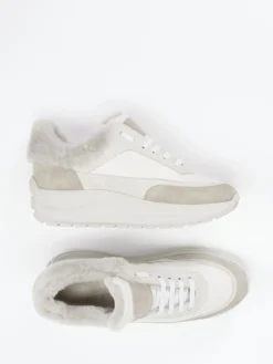 – Sneaker aus Kalbleder mit Fellfutter*Candice Cooper New