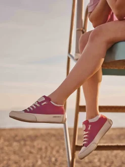 – Sneaker aus Veloursleder*Candice Cooper Outlet