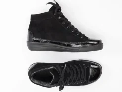 – High-Top-Sneaker aus Velours- & Lackleder*Christian Dietz Clearance
