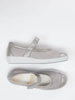 Damen Christian Dietz – Mary Janes aus Stretchleder silbergrau